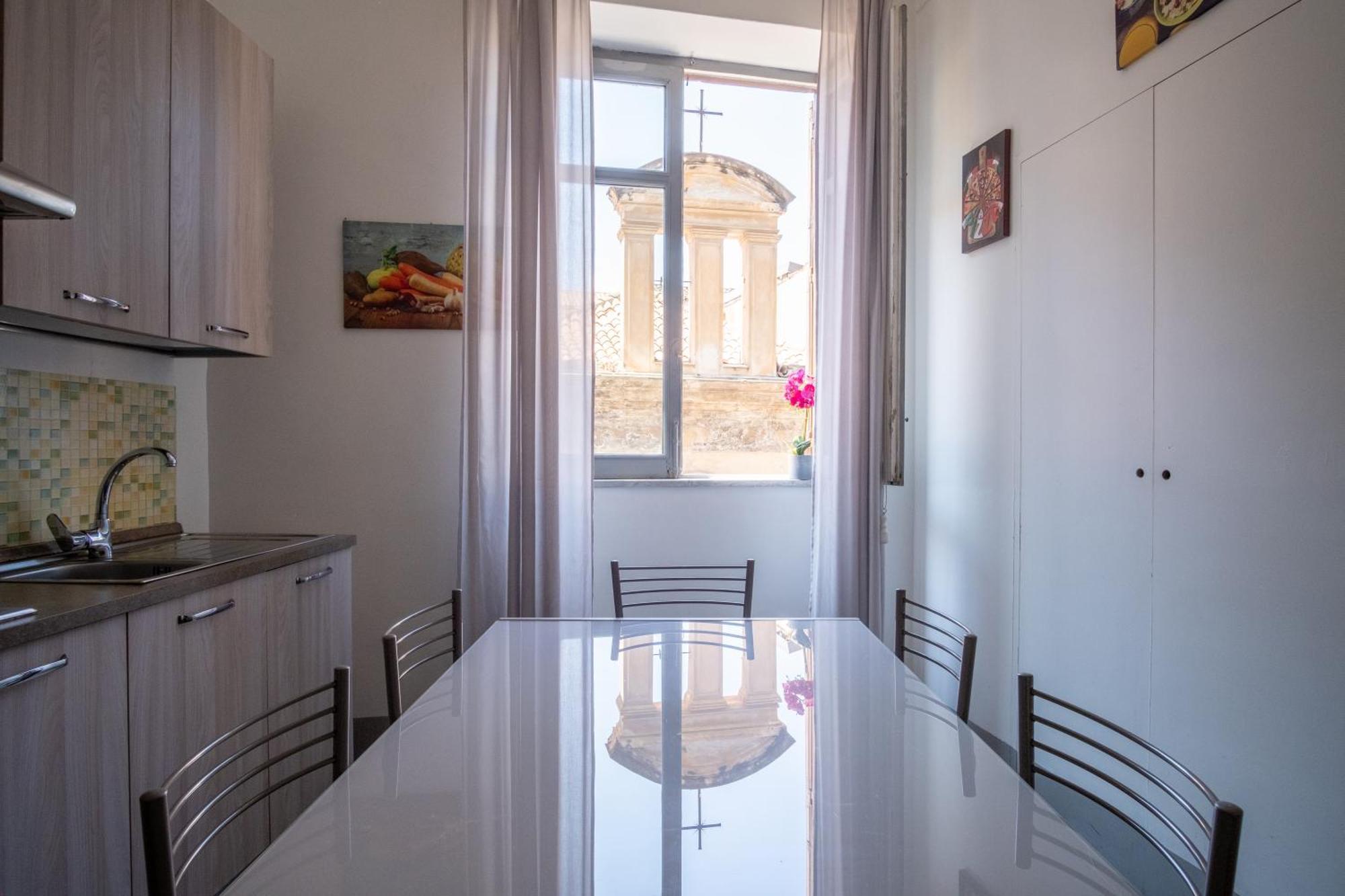 Rome 118 Apartment ปาแลร์โม ภายนอก รูปภาพ